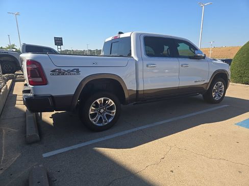 Used 2019 RAM 1500 Limited AWD/4WD image 9