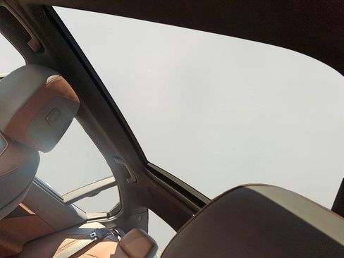 Certified 2026 BMW i5 eDrive40 w/ Executive Package image 15