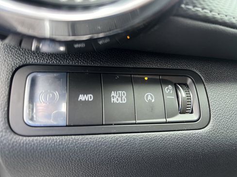 New 2026 Chevrolet Equinox LT w/ Convenience Package II image 7