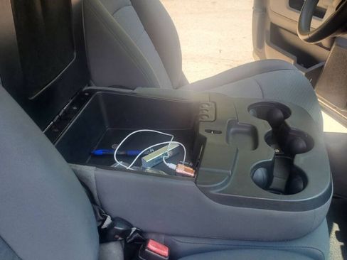 Used 2013 RAM 1500 Express RWD image 22