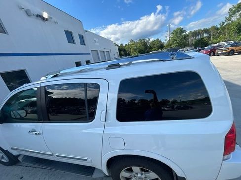 Used 2011 Nissan Armada SL RWD image 38