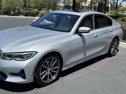 Used 2020 BMW 330i Sedan w/ Convenience Package RWD image 42