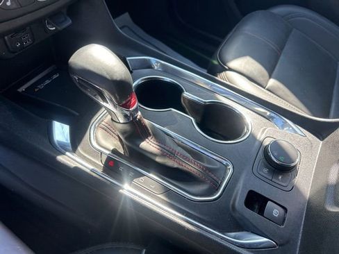 Certified 2023 Chevrolet Traverse RS image 26