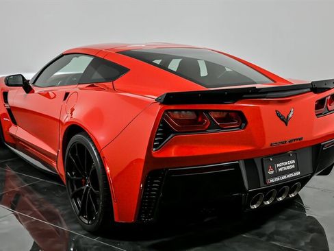 Used 2019 Chevrolet Corvette Grand Sport image 9
