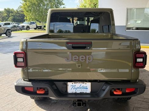 New 2025 Jeep Gladiator Mojave w/ Convenience Group image 7