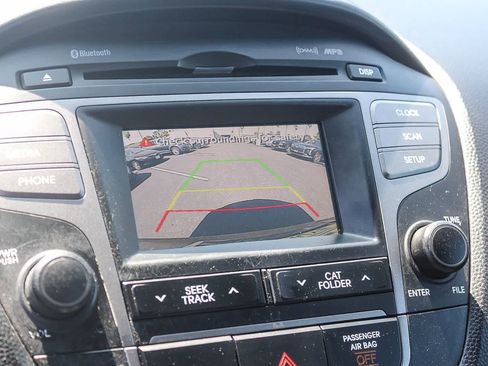 Used 2014 Hyundai Tucson SE image 34