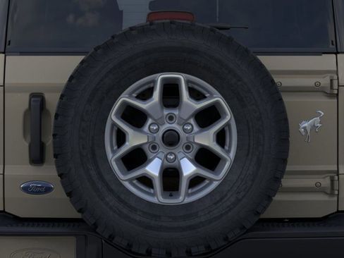 New 2025 Ford Bronco Badlands image 15