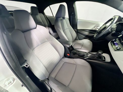 Used 2023 Toyota Corolla SE FWD image 30