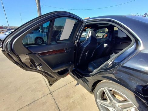 Used 2010 Mercedes-Benz C 63 AMG Sedan image 29