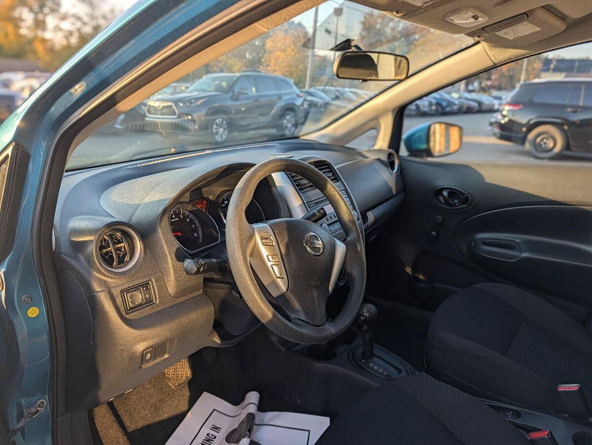 Used 2016 Nissan Versa Note S Plus FWD image 16
