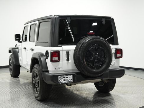 Used 2022 Jeep Wrangler Unlimited Sport AWD/4WD image 6