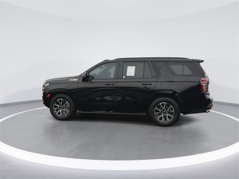 Used 2024 Chevrolet Tahoe Z71 w/ Off-Road Capability Package image 5