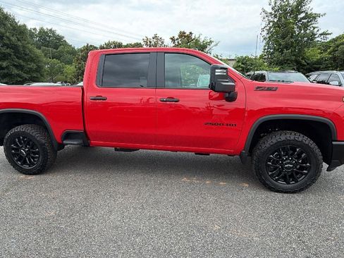 New 2026 Chevrolet Silverado 2500 LT w/ Trail Boss Package AWD/4WD image 8