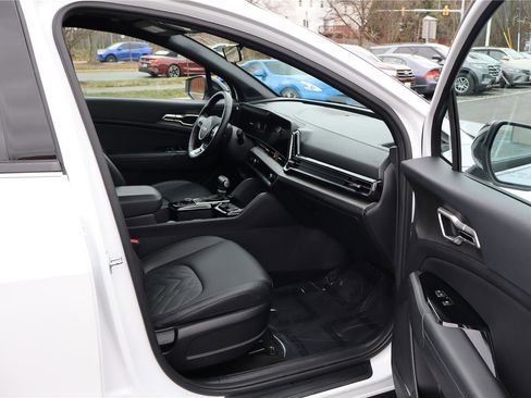 Certified 2023 Kia Sportage X-Line image 28