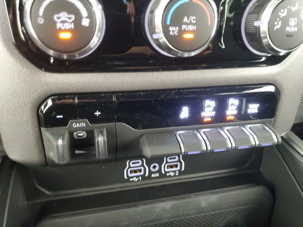 Used 2026 RAM 1500 Big Horn w/ Night Edition AWD/4WD image 17