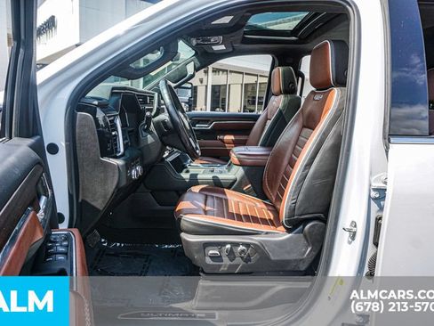 Used 2024 GMC Sierra 3500 Denali Ultimate AWD/4WD image 18