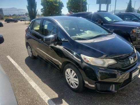 Used 2016 Honda Fit LX image 2