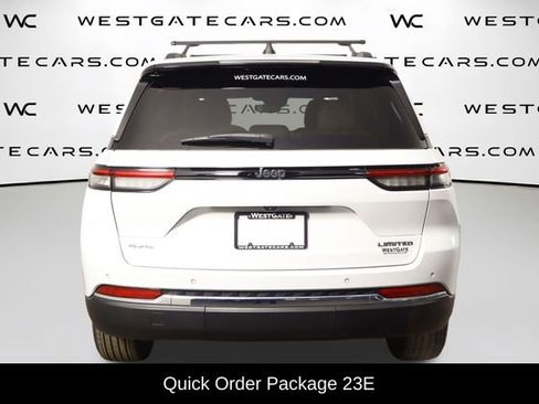 Used 2023 Jeep Grand Cherokee Limited w/ Trailer Tow Prep Group (B) AWD/4WD image 4