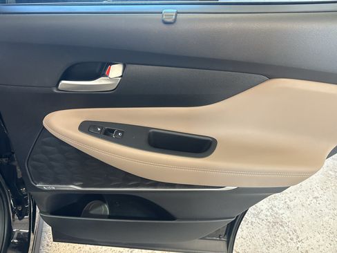 Used 2019 Hyundai Santa Fe AWD image 25
