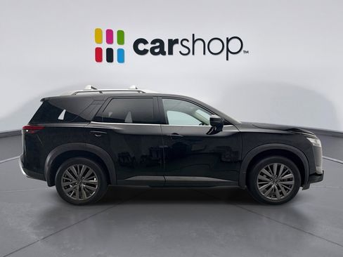 Used 2023 Nissan Pathfinder SL w/ SL Premium Package AWD/4WD image 6