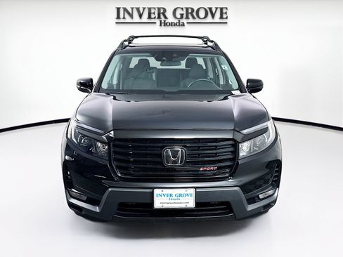 Used 2023 Honda Ridgeline Sport image 2