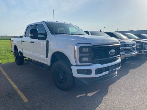 Used 2026 Ford F250 XL w/ STX Appearance Package AWD/4WD image 4