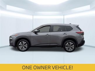 Used 2023 Nissan Rogue SV video 2