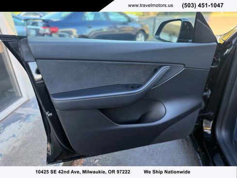 Used 2021 Tesla Model Y Performance image 14