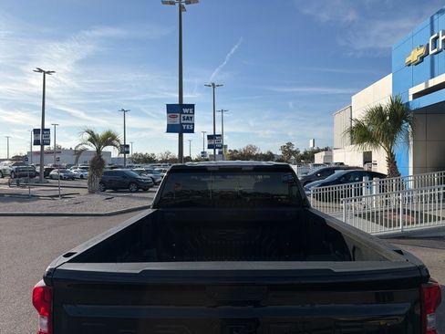 Used 2019 Chevrolet Silverado 1500 Custom w/ Custom Value Package image 12