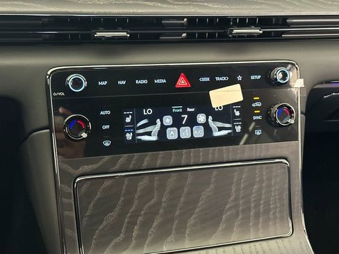 New 2026 Genesis GV80 3.5T Prestige image 21