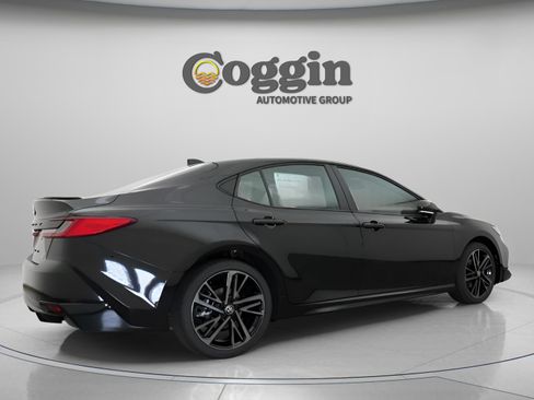 New 2026 Toyota Camry XSE AWD/4WD image 17