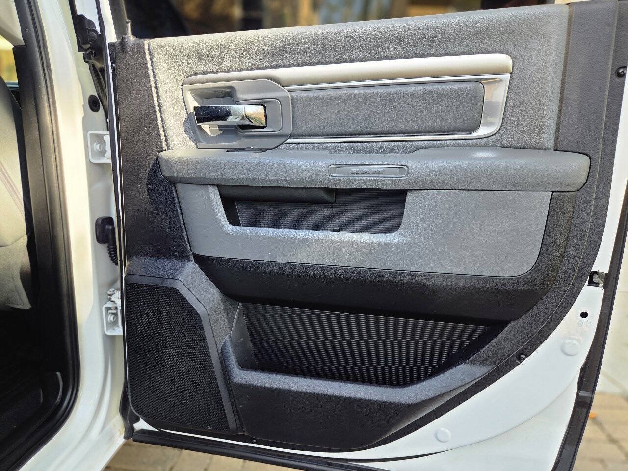Used 2017 RAM 1500 Big Horn RWD image 48