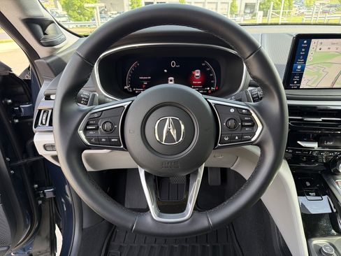 Certified 2026 Acura MDX FWD w/ Technology Package image 36