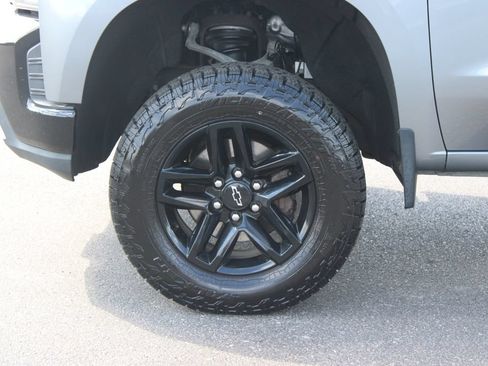 Used 2021 Chevrolet Silverado 1500 LT Trail Boss w/ Convenience Package II AWD/4WD image 21
