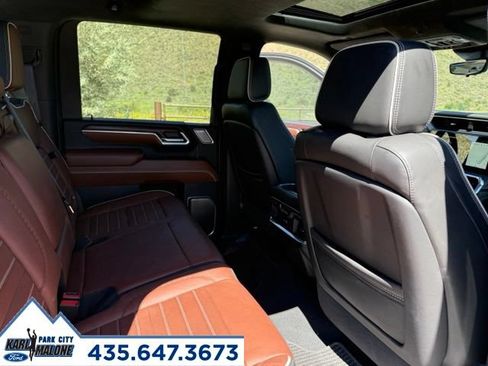 Used 2025 GMC Sierra 3500 Denali Ultimate AWD/4WD image 34