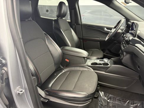 Used 2024 Ford Escape ST-Line image 50