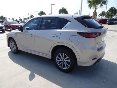 Used 2025 MAZDA CX-5 AWD 2.5 S w/ Preferred Package image 6