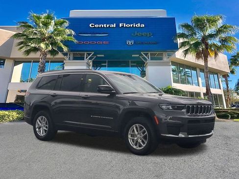 Used 2025 Jeep Grand Cherokee L Laredo w/ Luxury Tech Group I AWD/4WD image 2