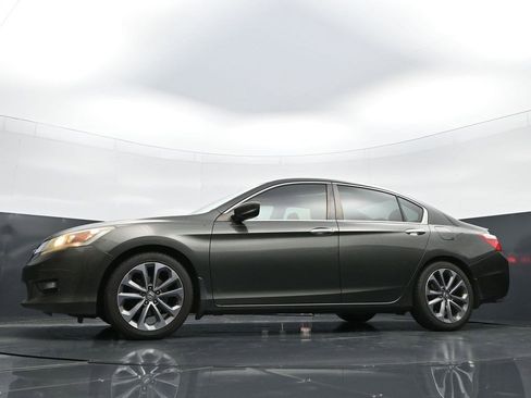 Used 2014 Honda Accord Sport image 25