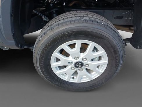 Used 2025 Toyota Tacoma SR image 8