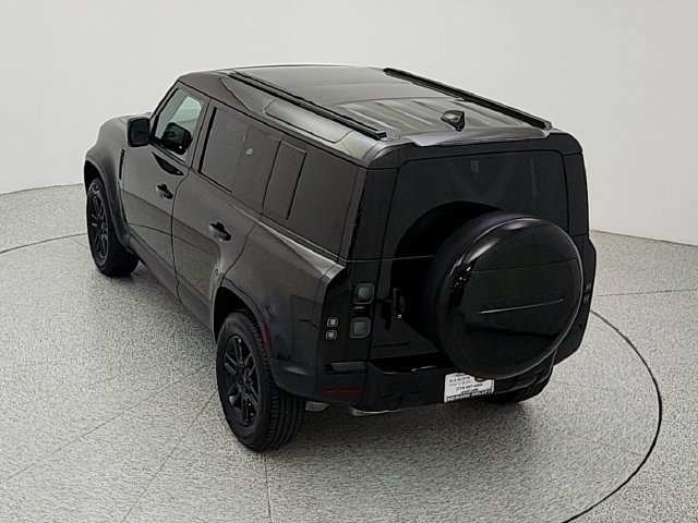 Certified 2026 Land Rover Defender 110 S AWD/4WD image 42