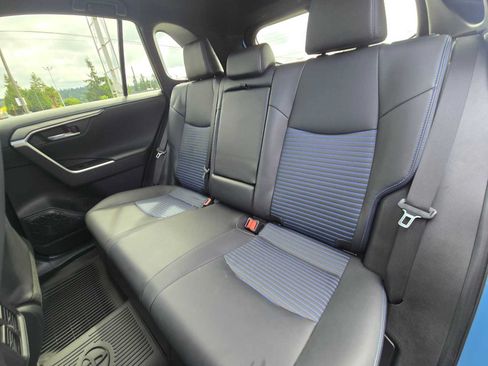 Used 2024 Toyota RAV4 XSE w/ Advanced Technology Package AWD/4WD image 17