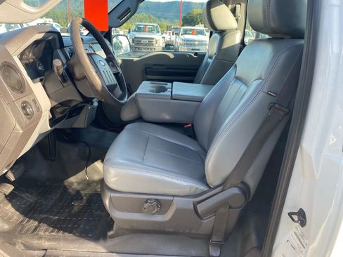 Used 2011 Ford F250 XL image 9