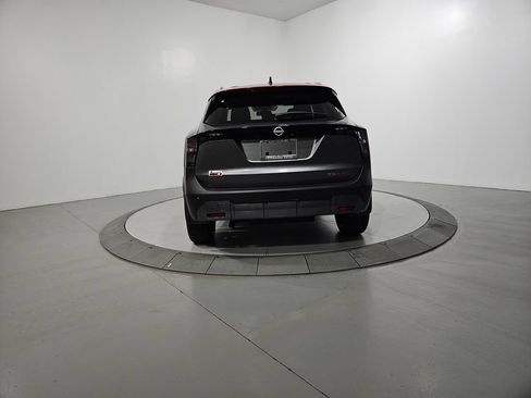 New 2026 Nissan Kicks SR w/ SR Premium Package AWD/4WD image 5