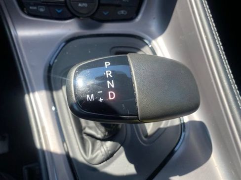 Used 2023 Dodge Challenger SXT w/ Plus Package RWD image 14