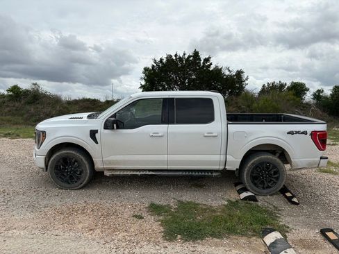 Used 2022 Ford F150 XLT w/ Equipment Group 302A High image 1