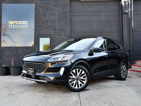 Used 2020 Ford Escape Titanium AWD/4WD image 1