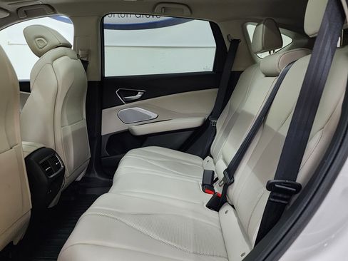 Certified 2025 Acura RDX SH-AWD w/ Technology Package image 17