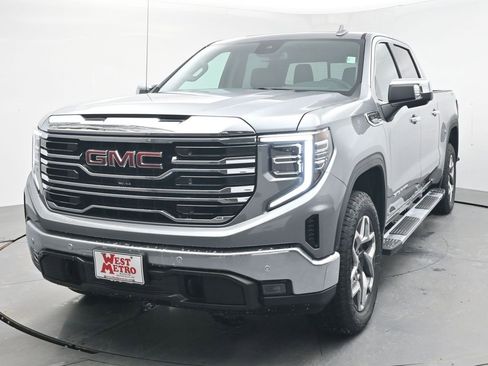 New 2026 GMC Sierra 1500 SLT w/ SLT Premium Plus Package image 2