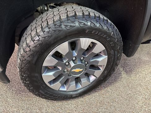 Used 2023 Chevrolet Silverado 2500 LT w/ All Star Edition image 21